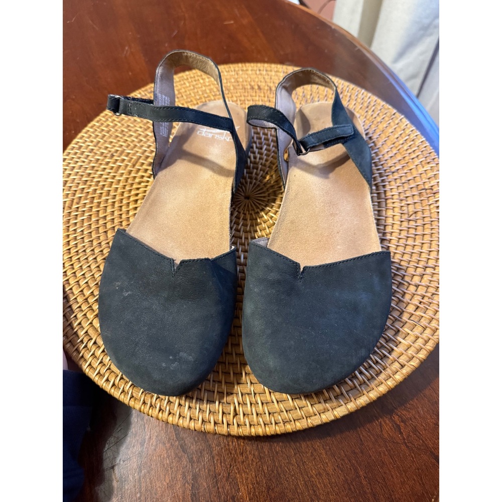 Dansko Black Nubuck Leather Closed Toe Ankle Strap Sandals Flats Womens 40 - Picture 5 of 8